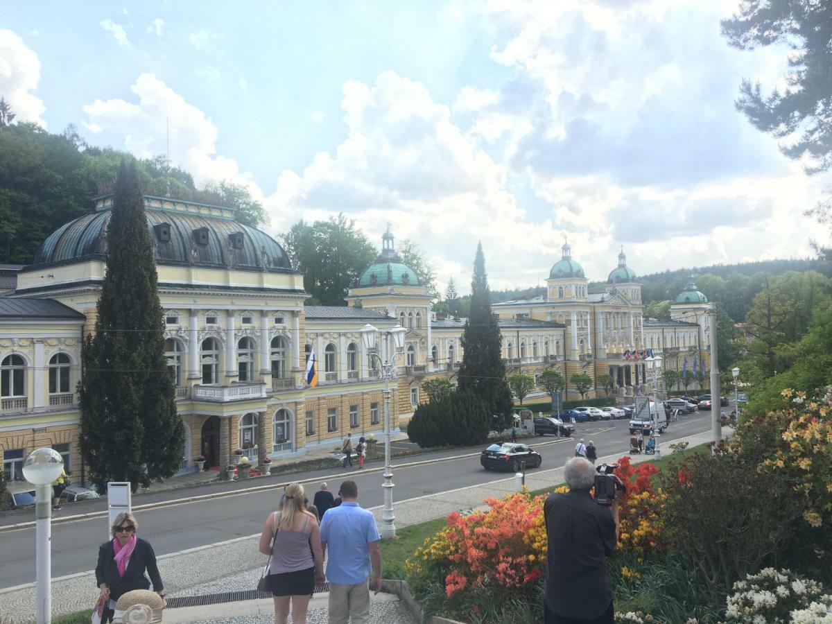 Residenz Emilia Apartment Mariánské Lázně Exterior foto